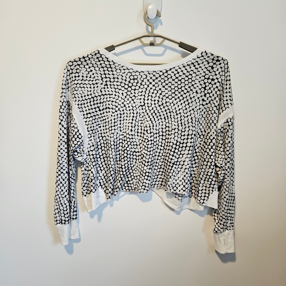 FP Movement Crop Top Medium Oversized Long Sleeve Open Back Crop Top White Black